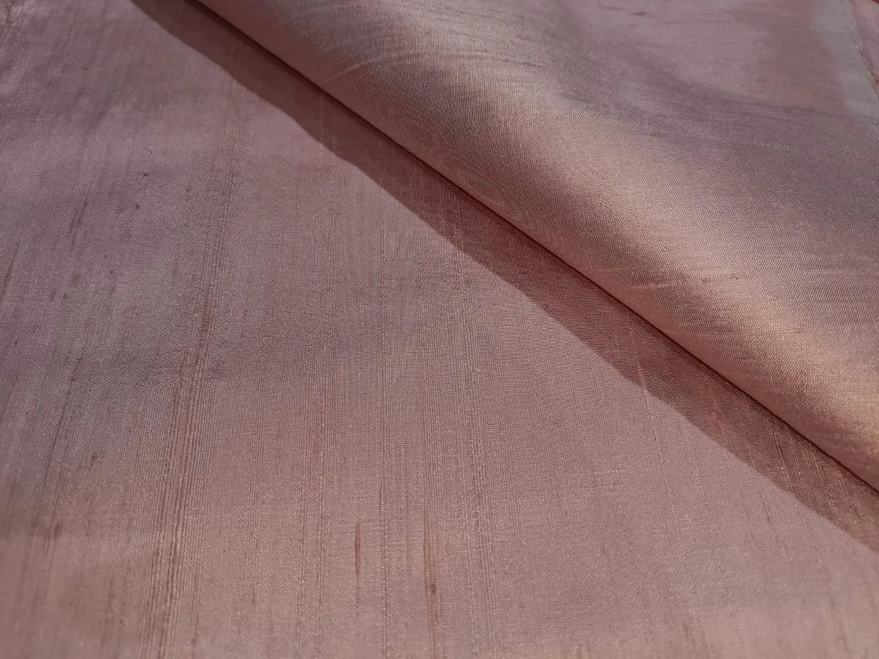 100% pure silk dupioni fabric pink x ivory  color 44"wide with slubs mm109[1]