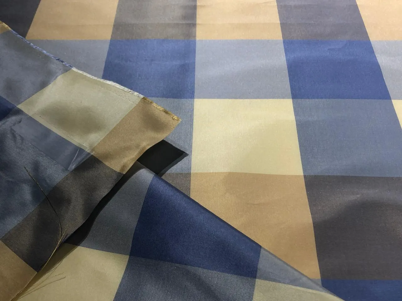 100% PURE SILK TAFFETA FABRIC PLAIDS shades of blue and gold 54" wide TAFNEWC6roll