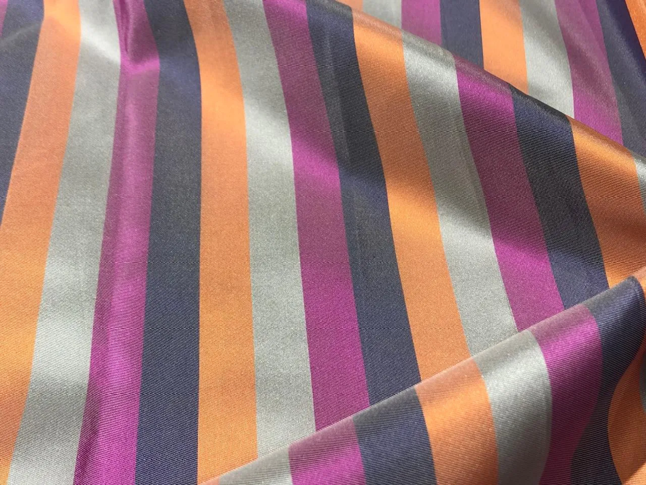 100% SILK TAFFETA FABRIC MULTI COLOR STRIPES TAFNEWS24[1]