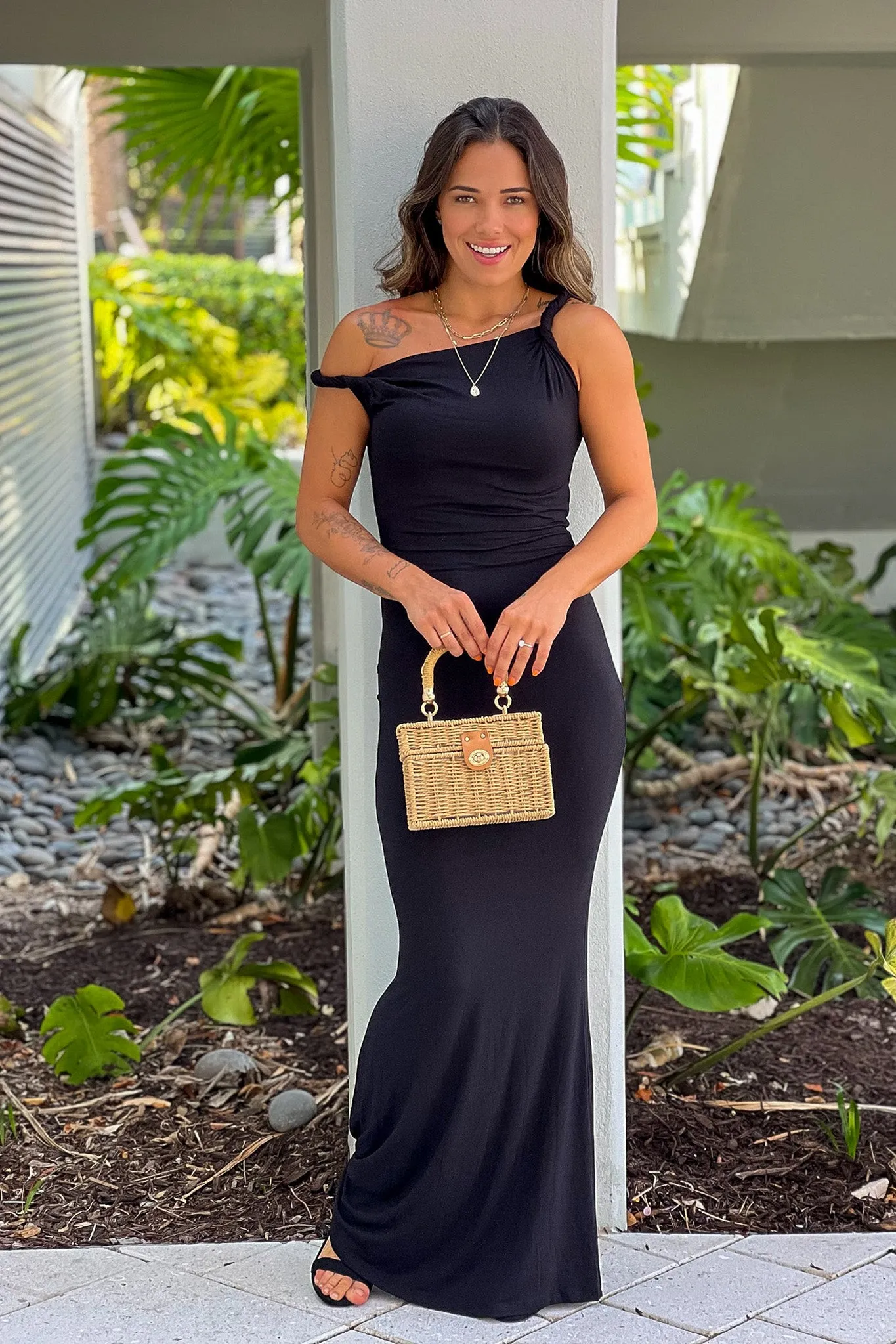 Black Maxi Dress With Twisted Straps