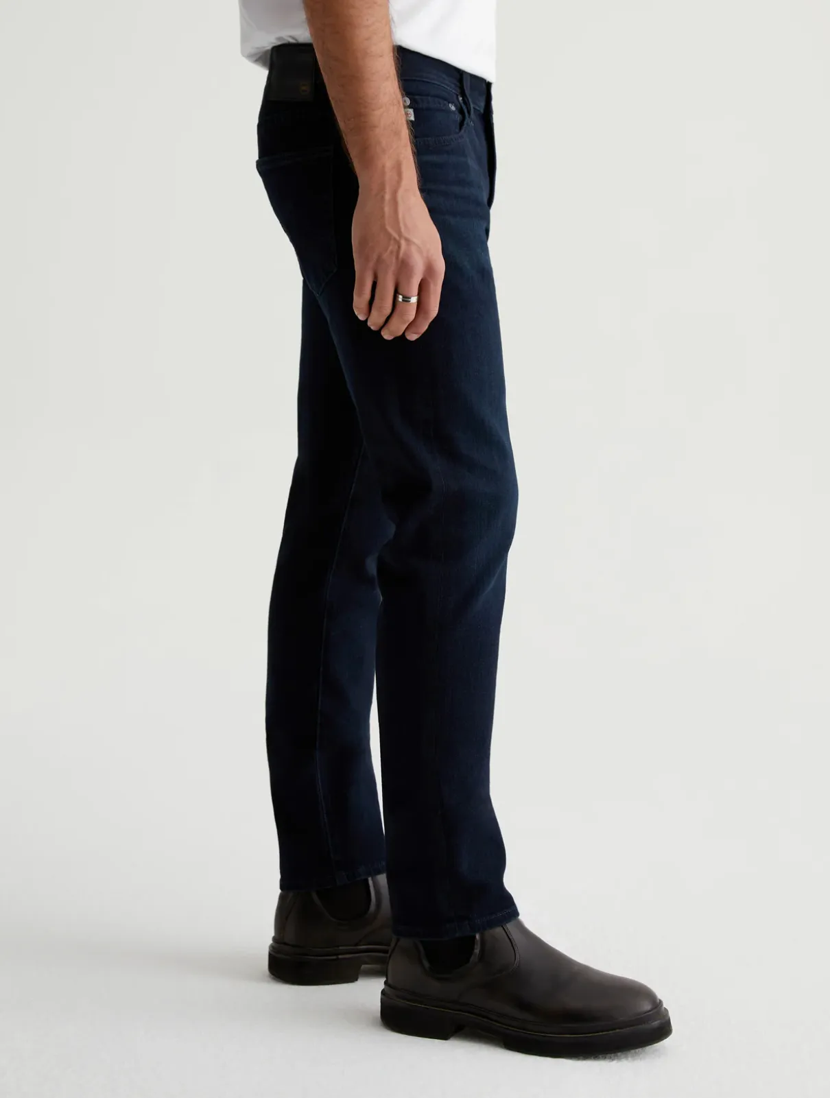 THE DYLAN SLIM FIT IN BUNDLED