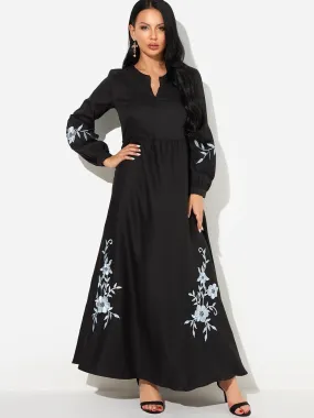 Wholesale Black Round Neck Long Sleeve Embroidered Zip Back Maxi Dress