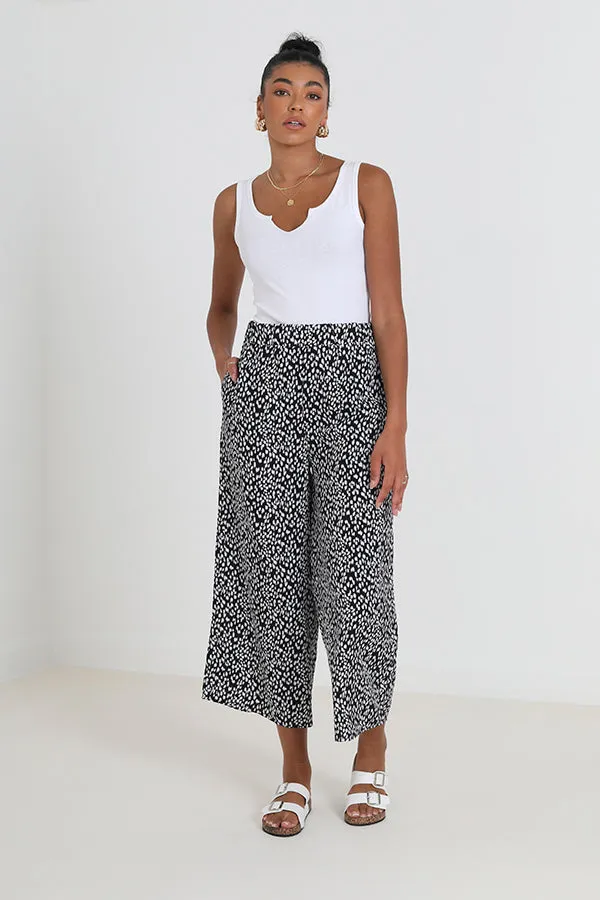 WIDE LEG ANIMAL PRINT HIGH WAISTED TROUSERS